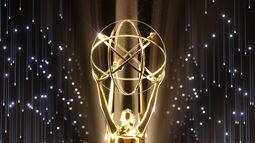Gambito de dama, Ted Lasso y The Crown se llevaron los premios a mejor miniserie, comedia y drama.