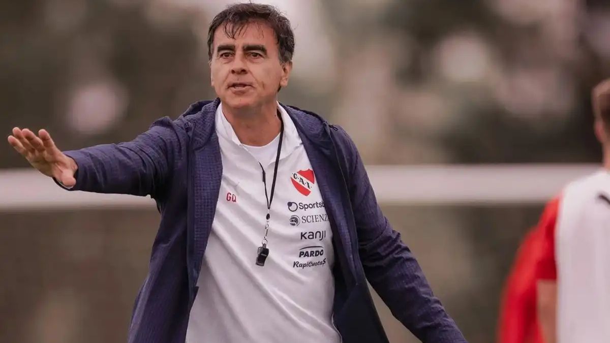 Independiente despidió a Gustavo Quinteros tras la goleadapor Copa Argetina