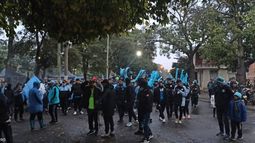 Volvieron los hinchas visitantes al estadio 23 de Agosto