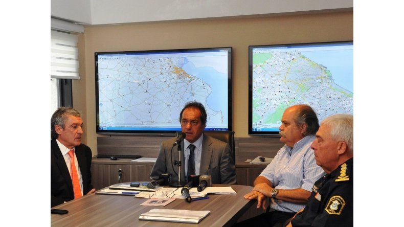 Scioli en conferencia