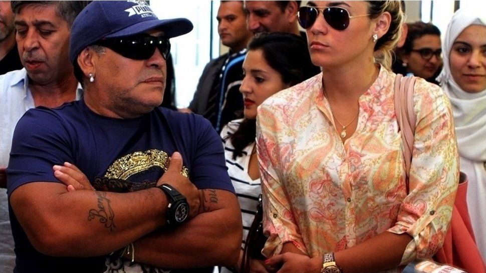 Fuerte Crisis: Rocio Oliva echó a Diego Maradona de su casa