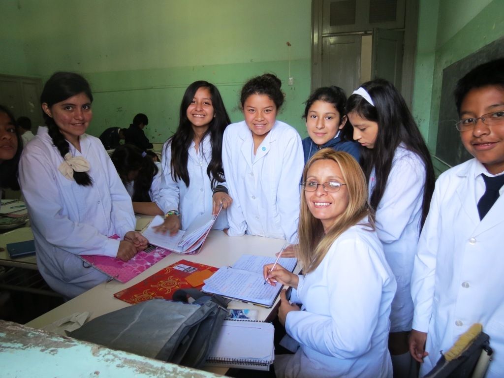 Maestra y sus alumnos