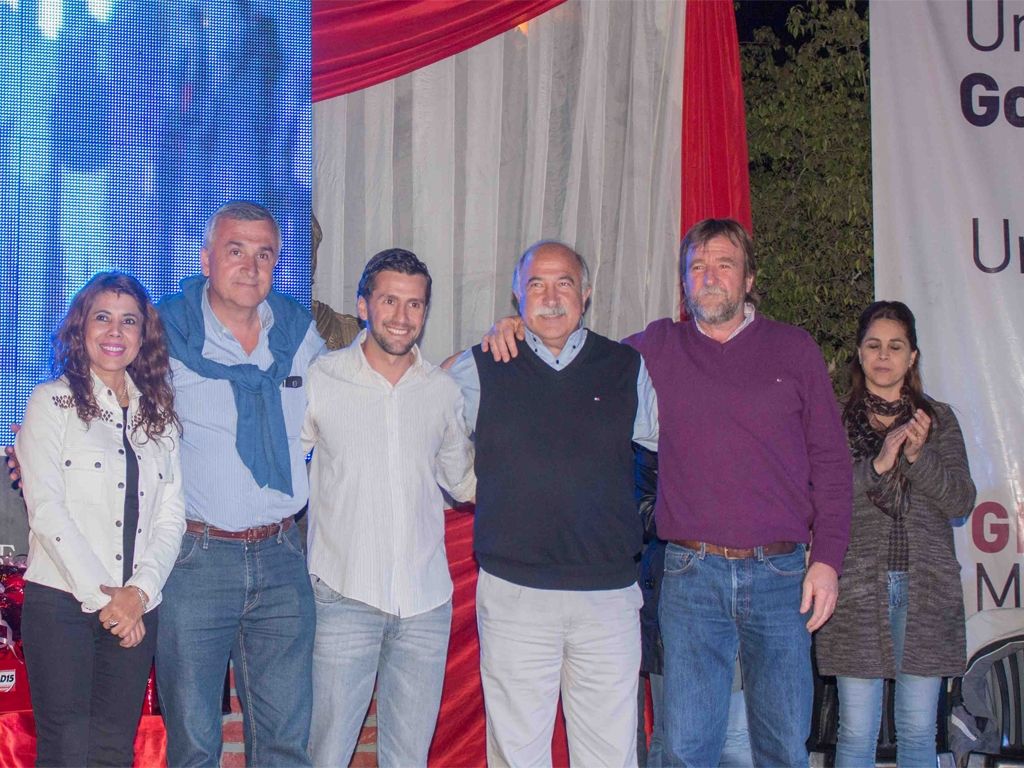 Lanzamiento de candidatura