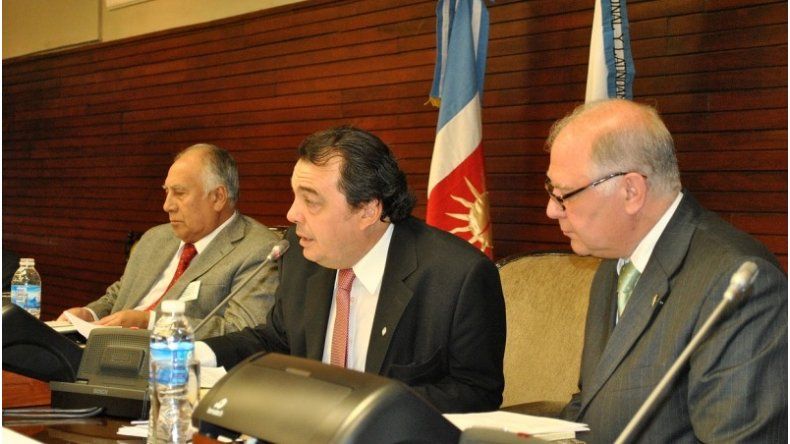 Cierre del Parlamento NOA