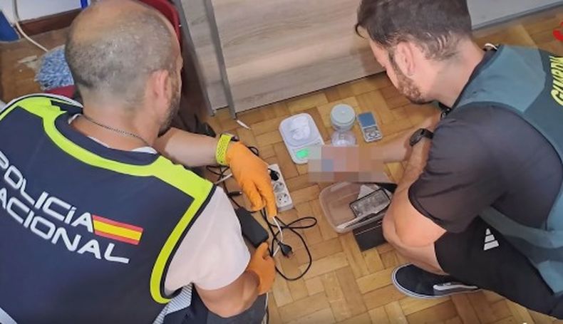 Operativo antidrogas en La Rioja: secuestran 900 gramos de cocaína y detienen a dos personas.&nbsp;