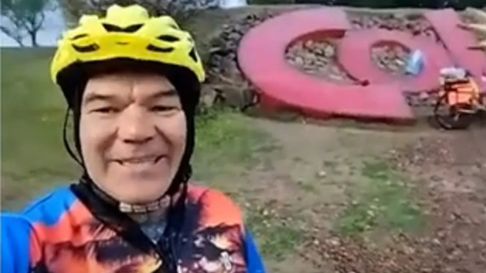Todo Jujuy | Es jubilado y unirá Entre Ríos con Jujuy en bicicleta