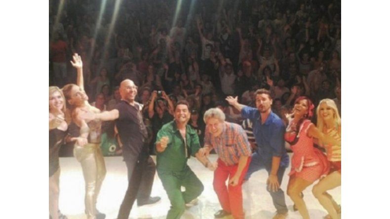 Elenco a pleno