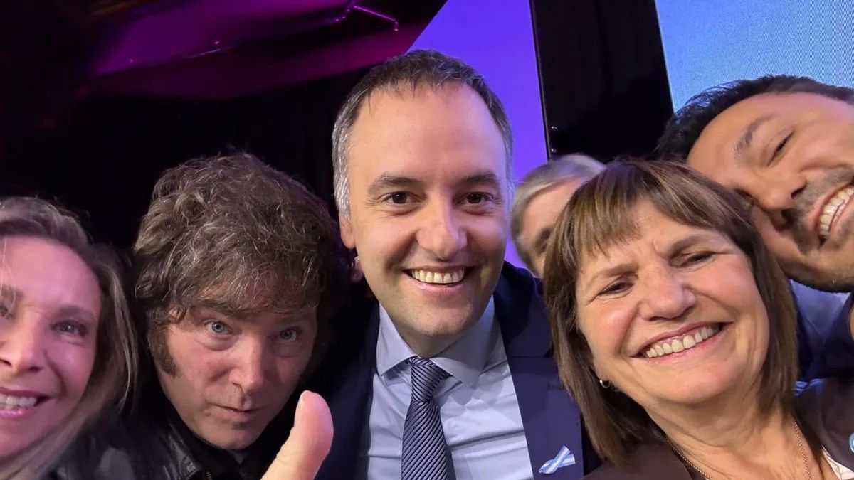 Se reactiva la mesa política con una reunión clave para la reforma laboral y el vínculo con los gobernadores. &nbsp;