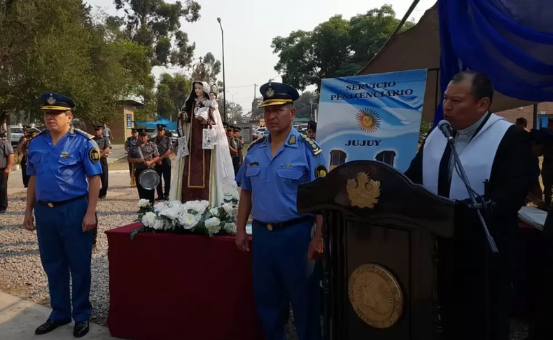 Fue el Ministro de Seguridad de la Provincia, Luis Martín, quien tomó juramento a los nuevos Jefe y Subjefe del Servicio Penitenciario de Jujuy, los Inspectores Generales Julio Vaca y Félix Guevara respectivamente en 2022. Para 2024, Guevara ya desempeñaba las funciones al frente de la entidad.