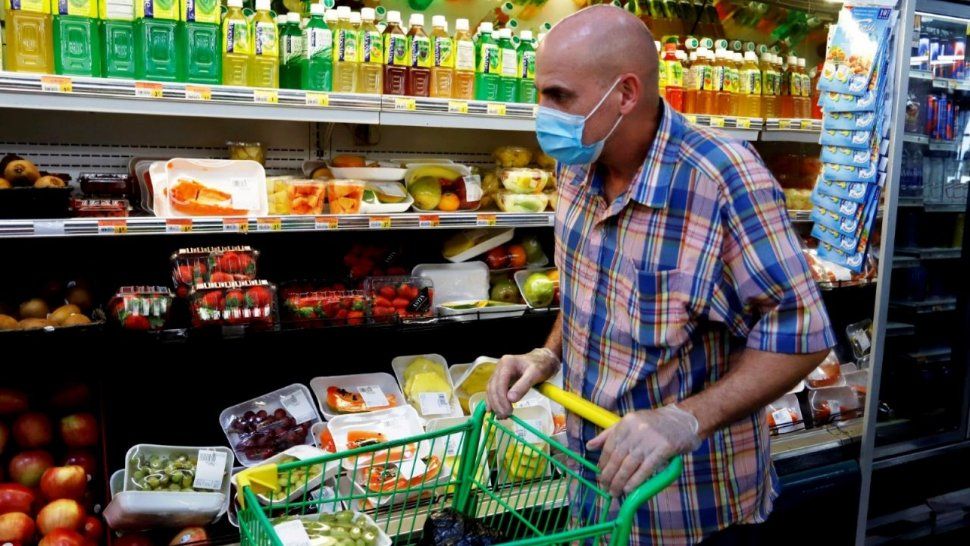 supermercados y comercios abriran hasta las 21