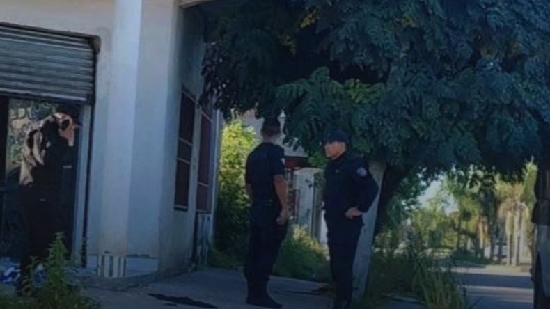 Perico: robaron y destrozaron un local este sábado a plena luz del día Perico: robaron y destrozaron un local este sábado a plena luz del día