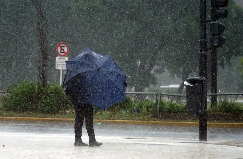 Lluvia (imagen ilustrativa). Lluvia (imagen ilustrativa).