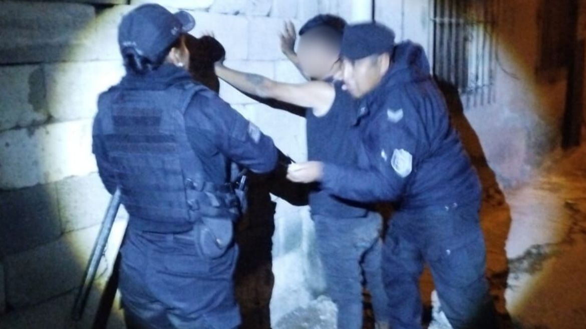 Detenido en Barrio Belgrano cuando intentaba robar un auto