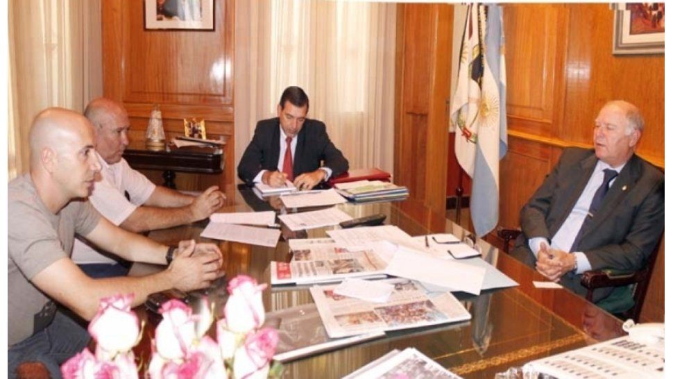 Jenefes recibió a la CTJ