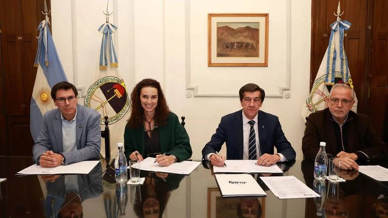 Presentaron en Jujuy medidas de apoyo para comercios y pymes Presentaron en Jujuy medidas de apoyo para comercios y pymes