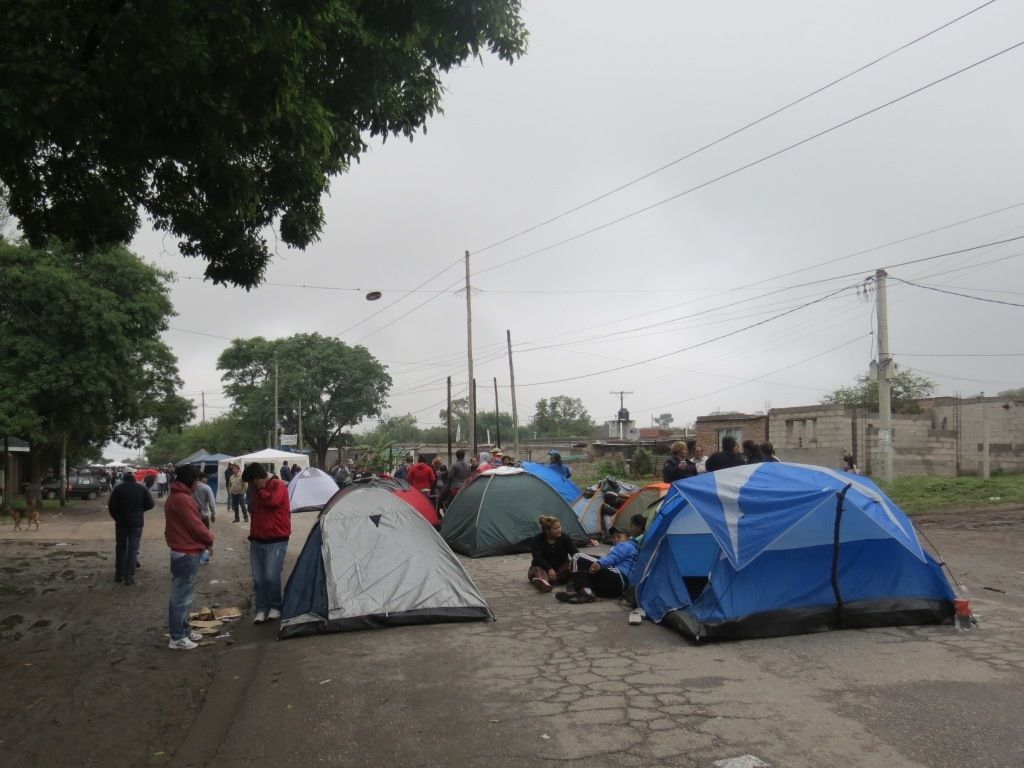 Acampe de los vecinos