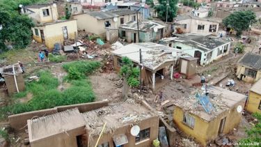 Sudáfrica: cerca de 400 muertos por inundaciones y miles de desaparecidos.&nbsp;