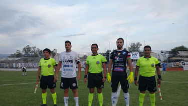 Entretenido empate en Palpalá por los cuartos de final del Torneo Regional Amateur