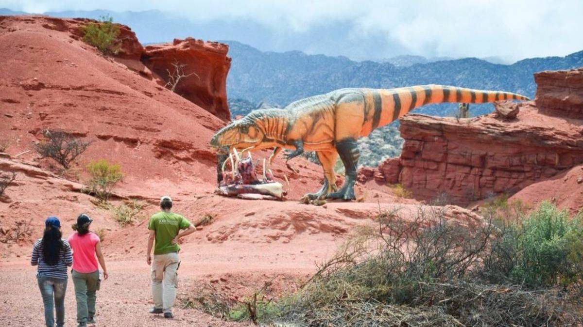 El impactante destino para encontrar el mejor Parque de Dinosaurios a escala real.