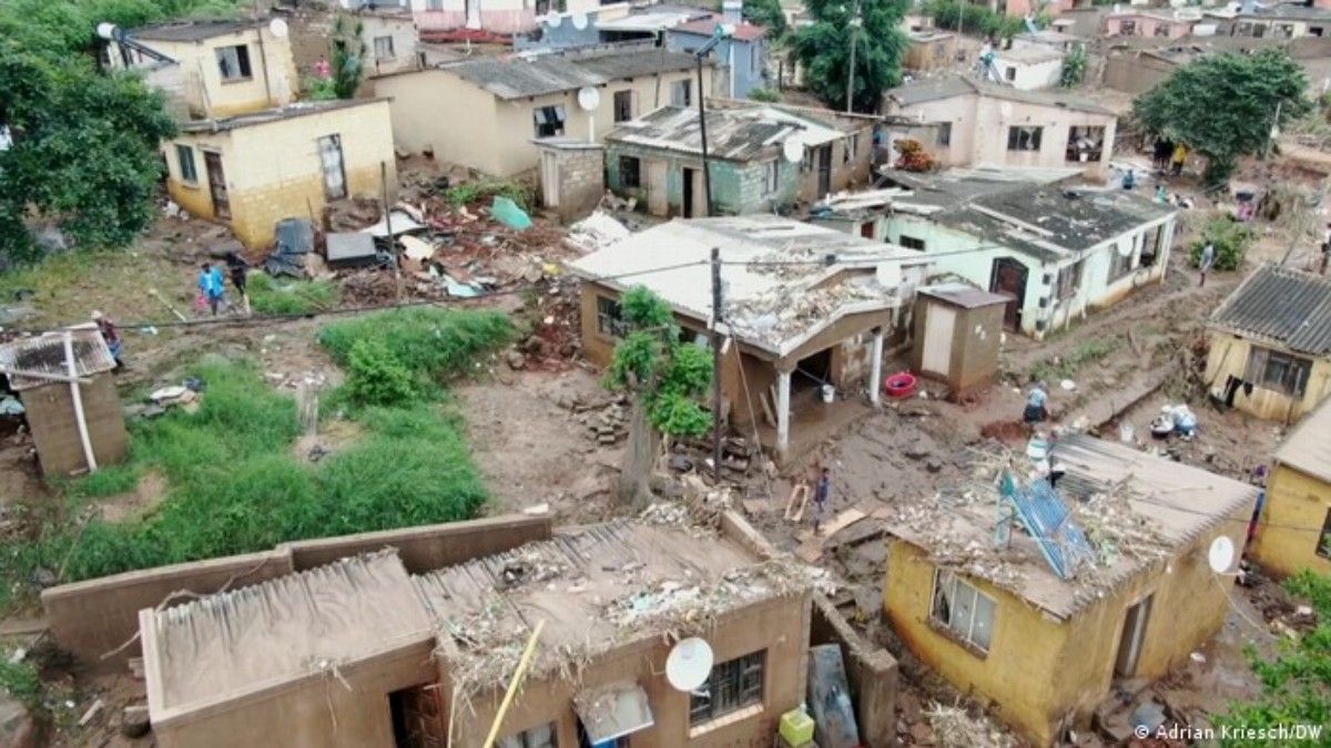 Sudáfrica: cerca de 400 muertos por inundaciones y miles de desaparecidos.&nbsp;