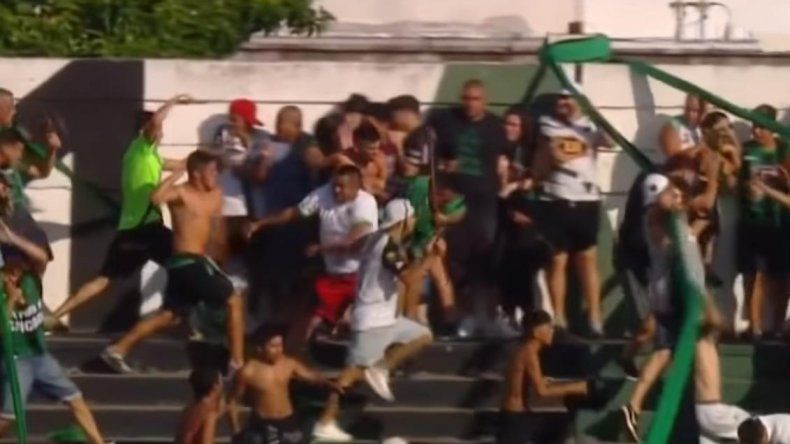 Detuvieron al jefe de la barra brava de Nueva Chicago tras los incidentes en la tribuna