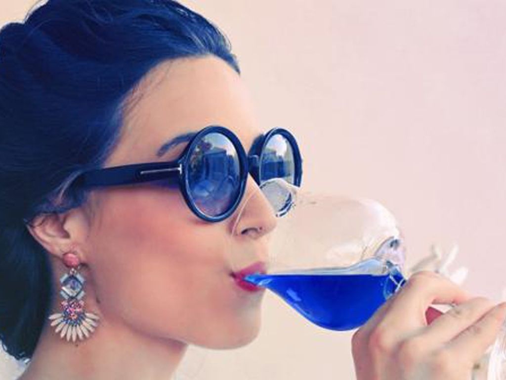 Vino azul