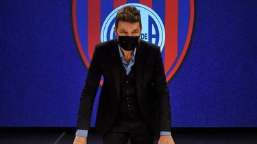 Marcelo Tinelli renunció a la presidencia de San Lorenzo
