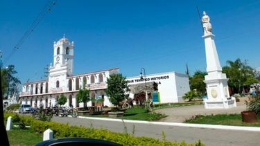 La familia también se puede divertir en su Balneario Municipal del pueblo.