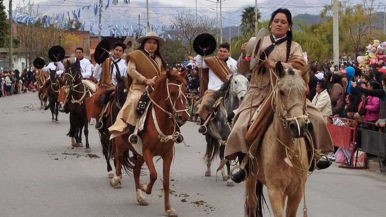 Desfile 23 de Agosto 2025