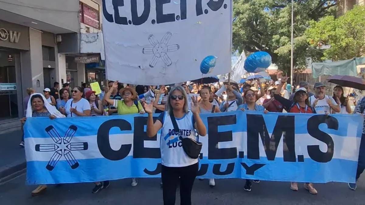el cedems cuestiono el aumento en el item presentismo y ratifico el paro del lunes