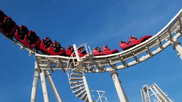 Una menor de edad se lastimó en una montaña rusa y el parque fue condenado a indemnizarla.  