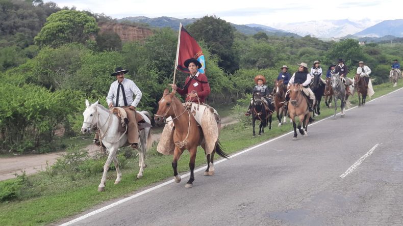 Cuándo será la Marcha Patriótica por el Camino Real que une Jujuy y Salta (Archivo) 