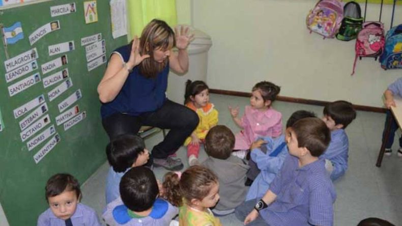 El 28 de mayo se celebra en todo el país el Día de la Maestra Jardinera - Imagen alusiva