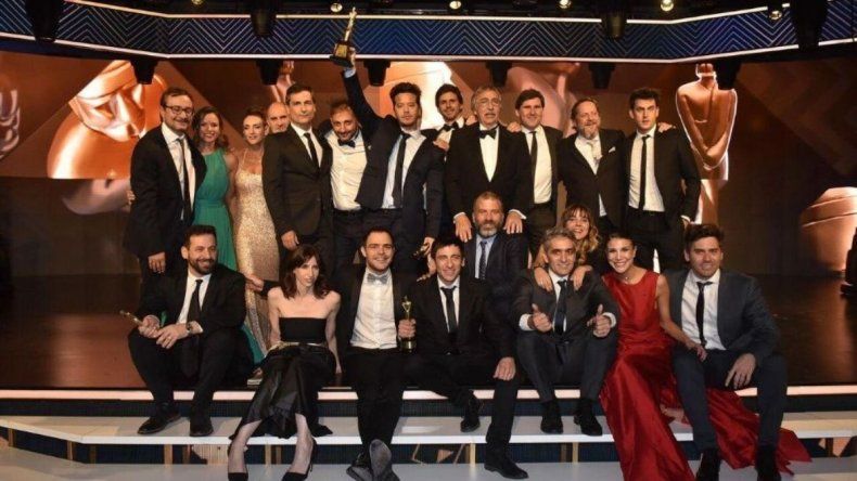 Un Gallo para Esculapio se llevó el Martín Fierro de Oro