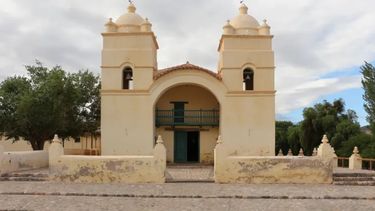 De norte a sur, el país esta lleno de rincones con un amplio turismo para elegir.