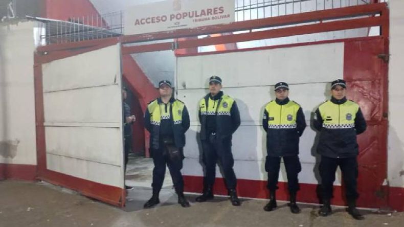 Tucumán prepara un riguroso operativo por la llegada de hinchas de Gimnasia de Jujuy Tucumán prepara un riguroso operativo por la llegada de hinchas de Gimnasia de Jujuy