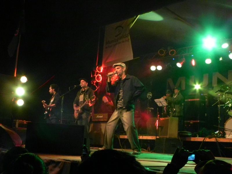 Los Cafres en escena Los Cafres en escena