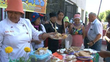 La delegación municipal de Villa Jardín de Reyes organiza nuevamente el festejo del jueves de comadres con música en vivo y gastronomía típica. La delegación municipal de Villa Jardín de Reyes organiza nuevamente el festejo del jueves de comadres con música en vivo y gastronomía típica.