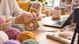 Día del Crochet: Julieta Galván y su historia con el tejido