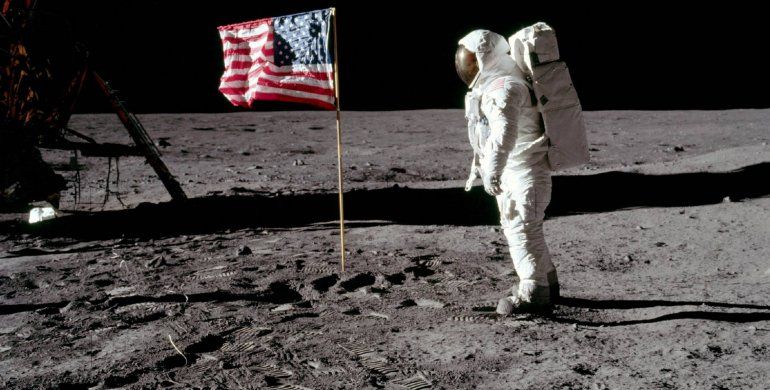 El hombre en la Luna
