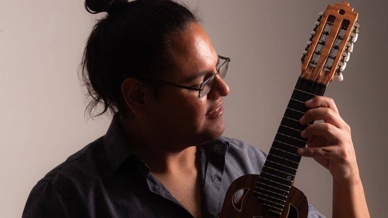 Miguel Vilca, su paso por Bolivia y Buenos Aires y su amor por el charango