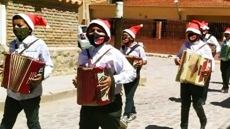 Villancicos navideños recorren las calles céntricas&nbsp;