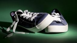 El truco casero para reparar las zapatillas despegadas y extender su vida útil.