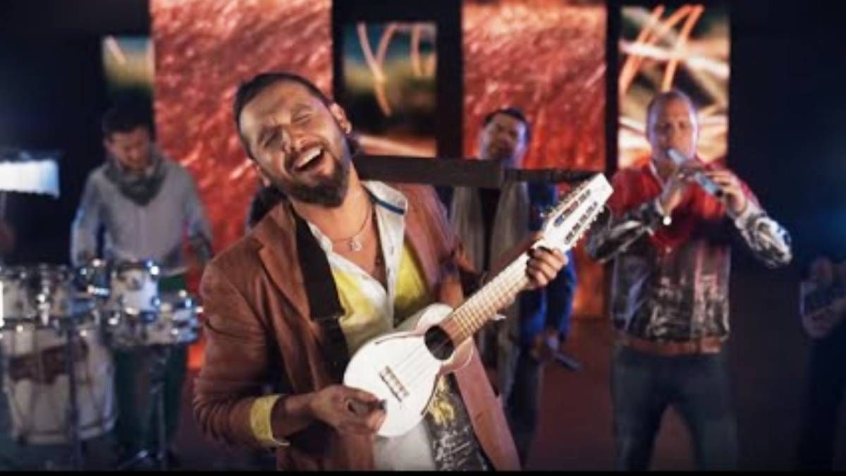 cuales son las canciones que hicieron los tekis para celebrar el carnaval