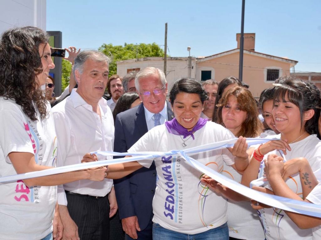Inauguración en Alto Comedero