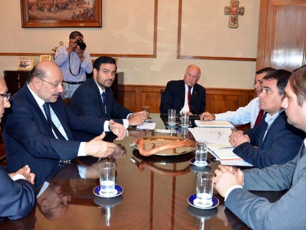 Funcionarios con Jenefes