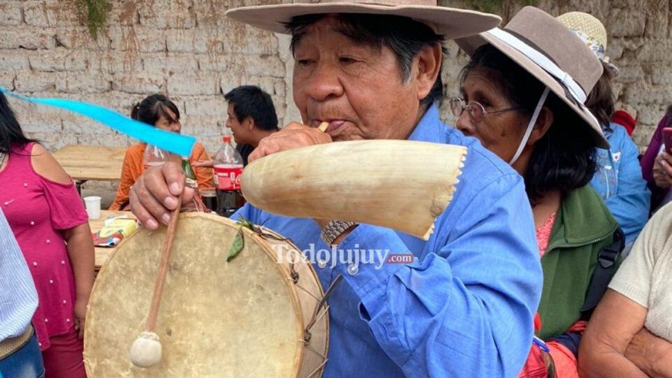 en purmamarca un multitud vibro con la 36ta edicion del encuentro de copleros