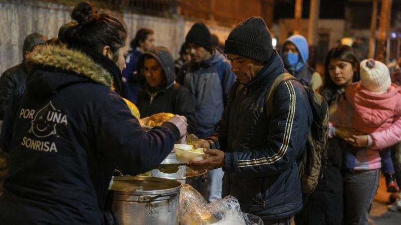 Asistencia a personas en situación de calle - Imagen creada con IA&nbsp;