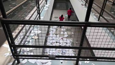 Alumnosdestrozaron una escuela en Mendoza Alumnosdestrozaron una escuela en Mendoza