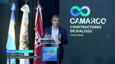 &nbsp;“Si esto sigue así, al final de nuestro mandato vamos a reducir el 90% de los impuestos”, afirmó Luis Caputo.